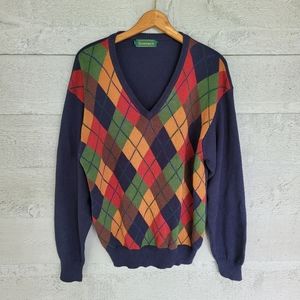 Vintage Greenwich vneck long sleeved Sweater size M